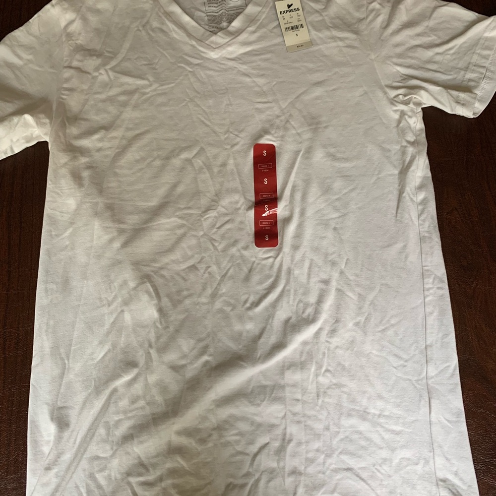 Men’s Express White Short Sleeve Tee NWT